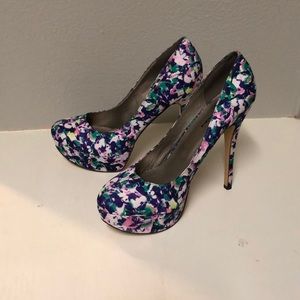 Floral print heels